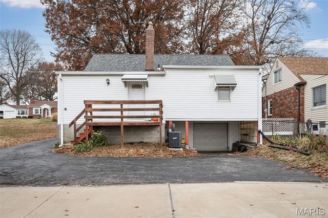 3746 Fee Fee Road, Bridgeton, MO 63044