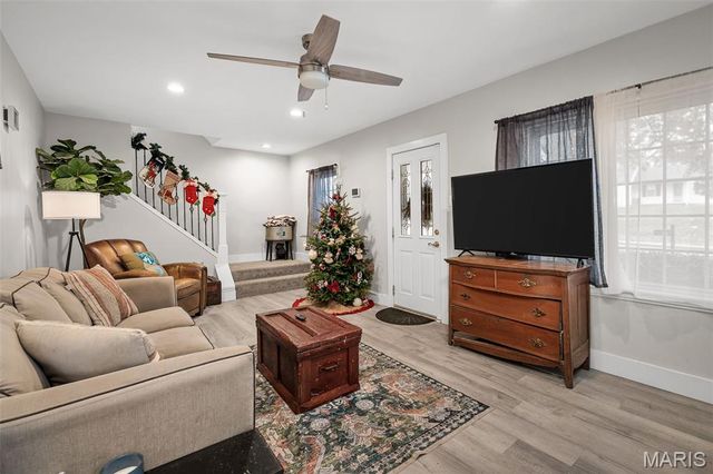 3746 Fee Fee Road, Bridgeton, MO 63044