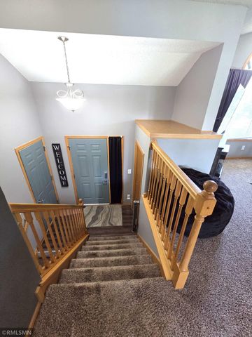 707 4th Avenue SW, Isanti, MN 55040