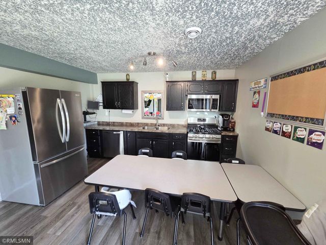 707 4th Avenue SW, Isanti, MN 55040
