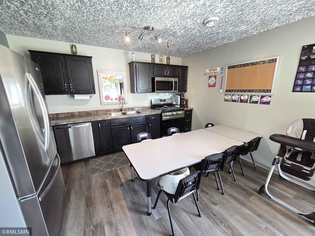 707 4th Avenue SW, Isanti, MN 55040