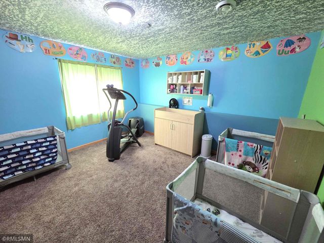 707 4th Avenue SW, Isanti, MN 55040
