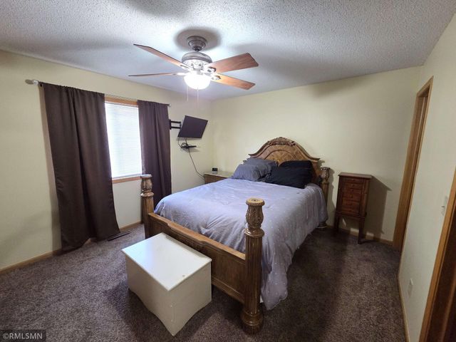 707 4th Avenue SW, Isanti, MN 55040