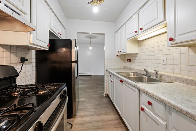 9721 S Cicero Avenue 1C, Oak Lawn, IL 60453