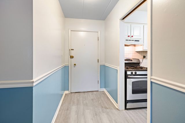 9721 S Cicero Avenue 1C, Oak Lawn, IL 60453
