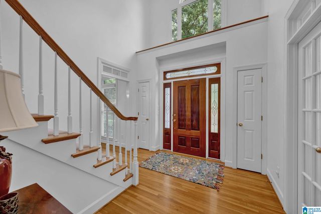 325 ARROWHEAD LANE, Indian Springs Village, AL 35124