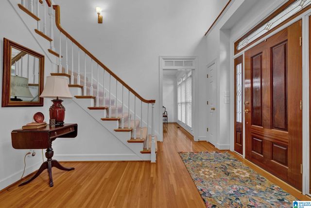 325 ARROWHEAD LANE, Indian Springs Village, AL 35124