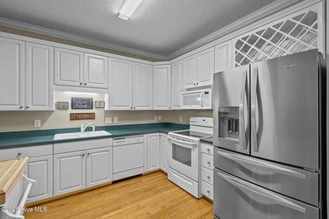 50 Sugar Pine Drive, Pinehurst, NC 28374