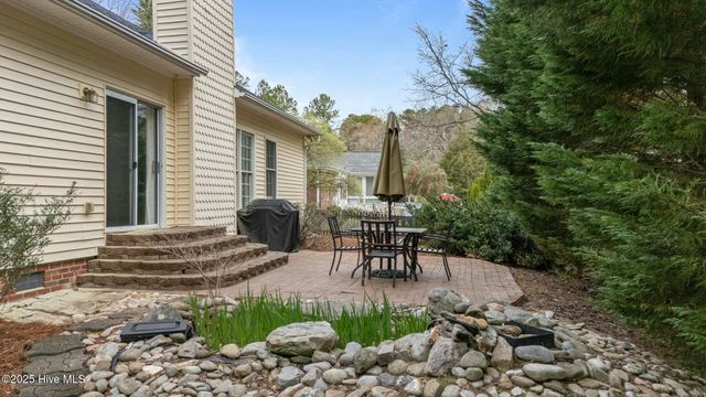 50 Sugar Pine Drive, Pinehurst, NC 28374