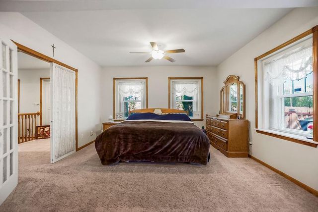 16321 Hildebrandt Road, Leavenworth, KS 66048