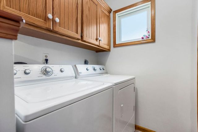 16321 Hildebrandt Road, Leavenworth, KS 66048