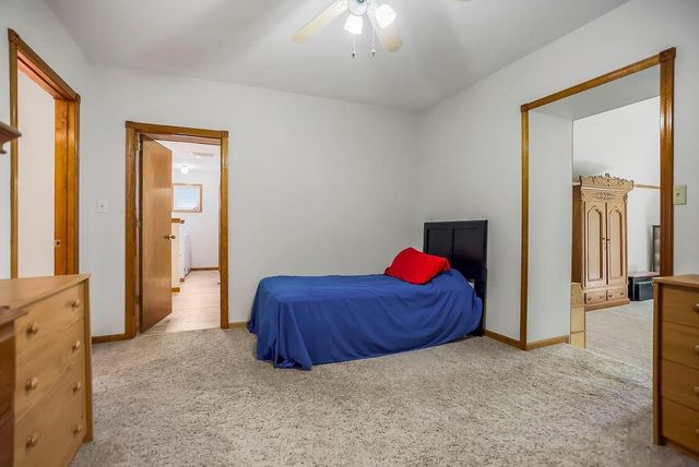 16321 Hildebrandt Road, Leavenworth, KS 66048