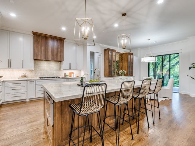 10775 S Sheridan Road, Tulsa, OK 74133