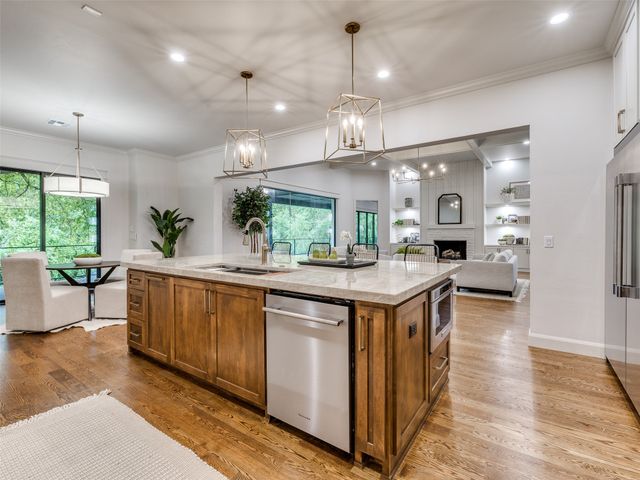 10775 S Sheridan Road, Tulsa, OK 74133