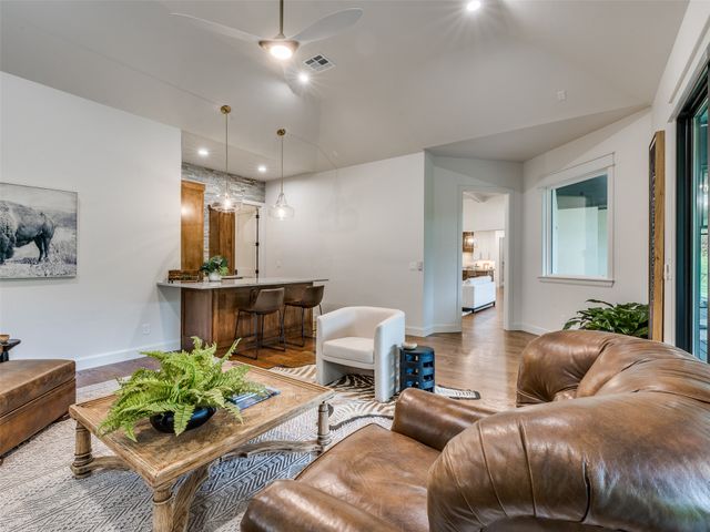 10775 S Sheridan Road, Tulsa, OK 74133