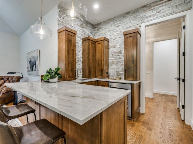 10775 S Sheridan Road, Tulsa, OK 74133