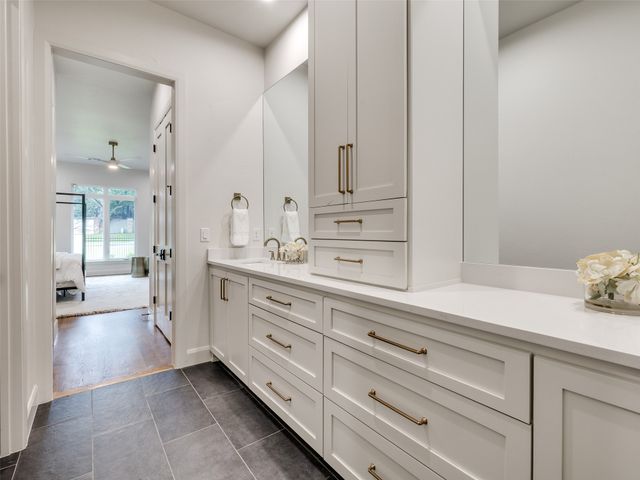 10775 S Sheridan Road, Tulsa, OK 74133