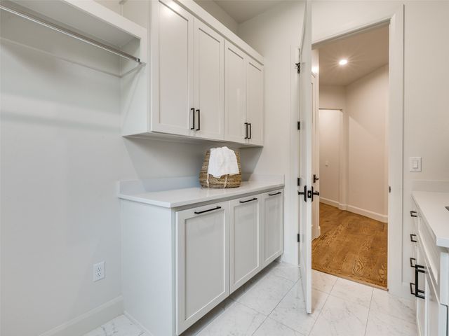 10775 S Sheridan Road, Tulsa, OK 74133