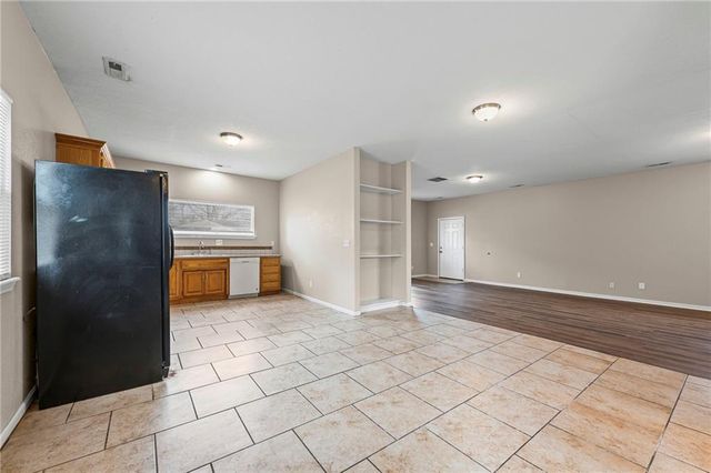 301 Ottawa Street, Leavenworth, KS 66048