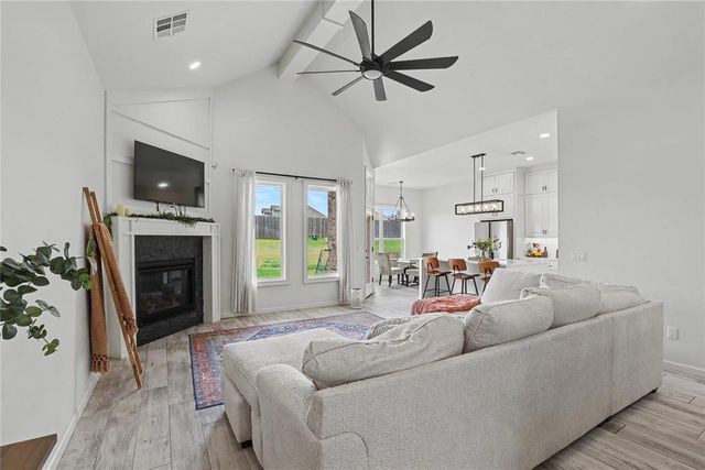 15817 Capri Lane, Edmond, OK 73013