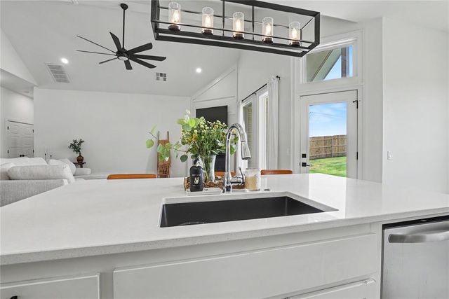 15817 Capri Lane, Edmond, OK 73013