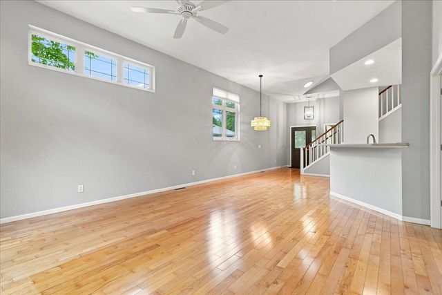 27 Windswept Way, Fitchburg, WI 53719