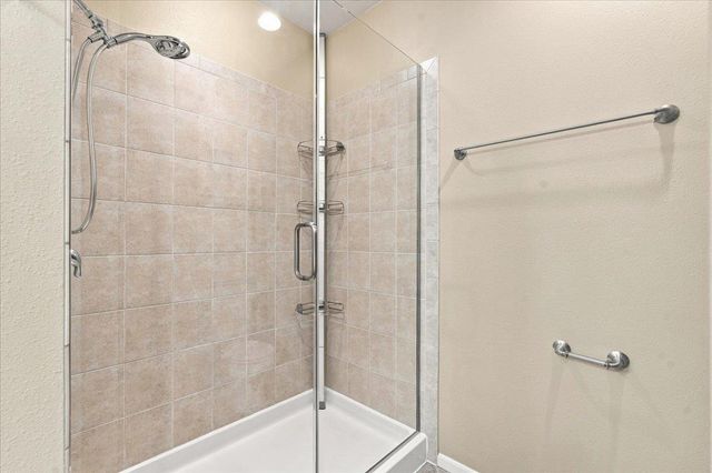 27 Windswept Way, Fitchburg, WI 53719