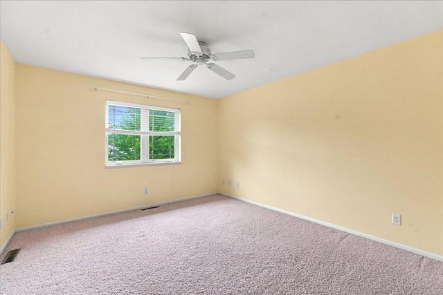 27 Windswept Way, Fitchburg, WI 53719