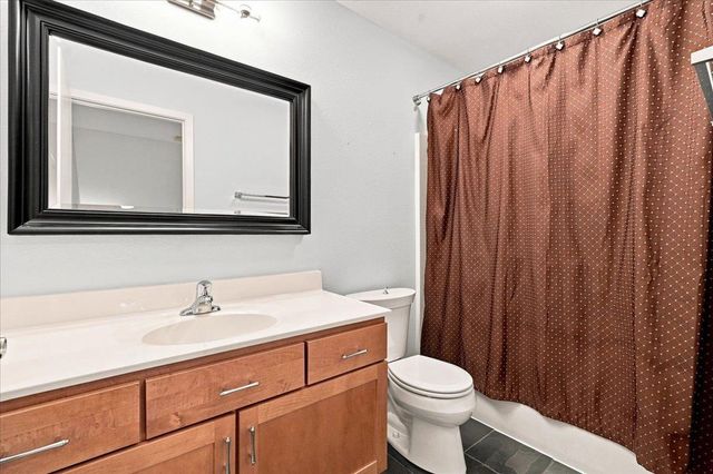 27 Windswept Way, Fitchburg, WI 53719