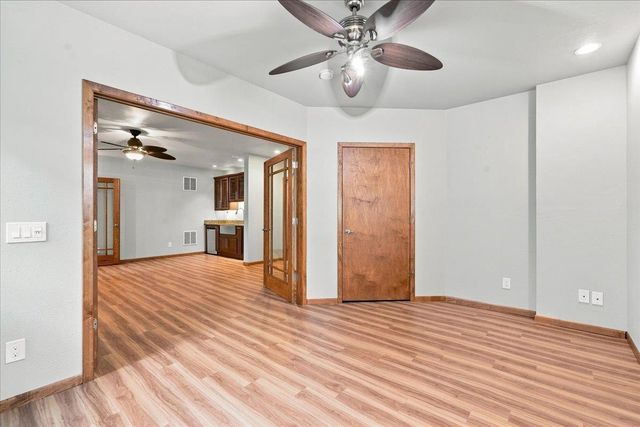 27 Windswept Way, Fitchburg, WI 53719