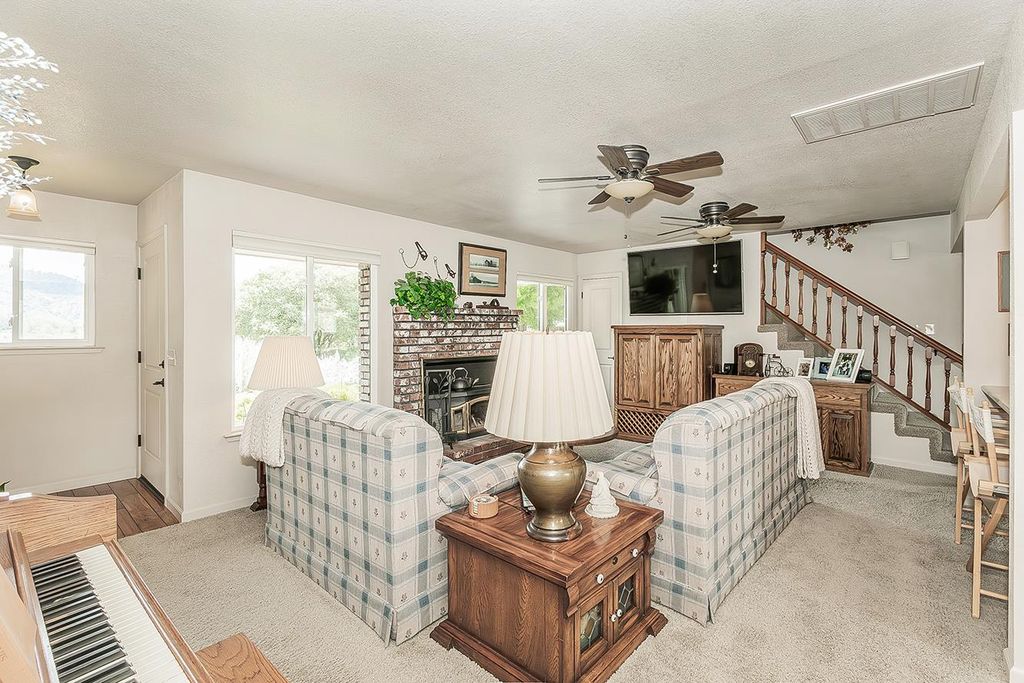 Image 12 of property listing at 26876 Tollhouse Road, Tollhouse, CA 93667