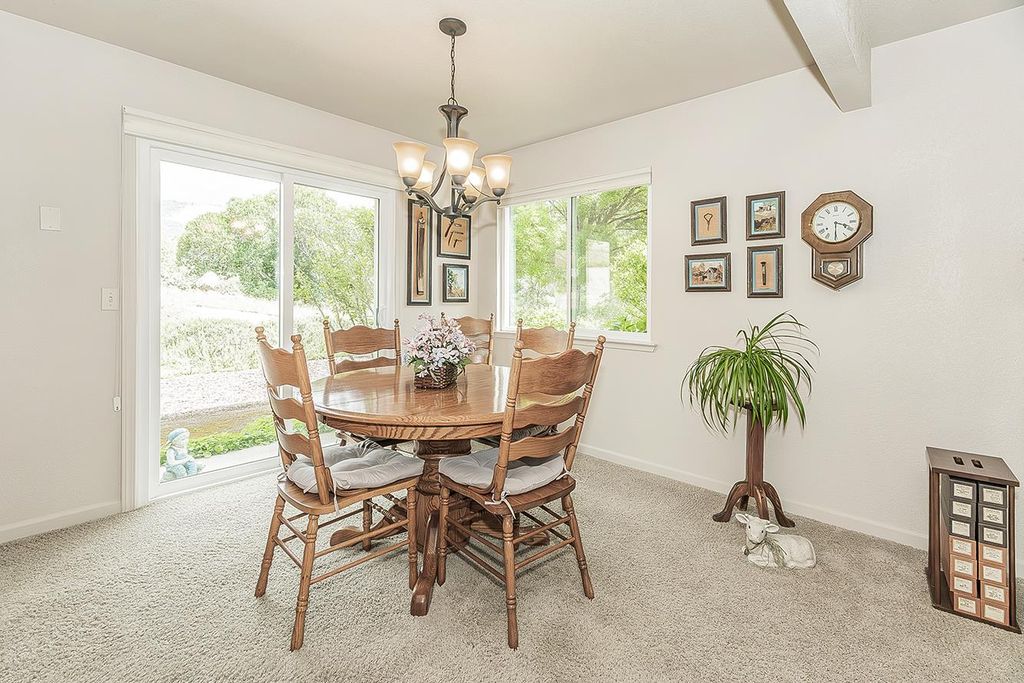 Image 17 of property listing at 26876 Tollhouse Road, Tollhouse, CA 93667