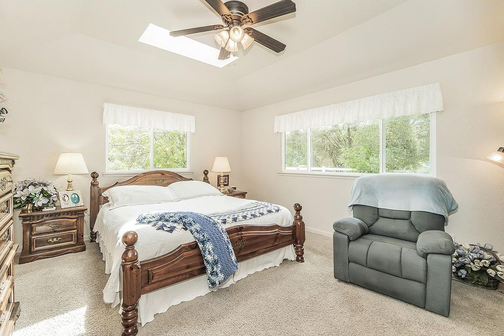 Image 23 of property listing at 26876 Tollhouse Road, Tollhouse, CA 93667