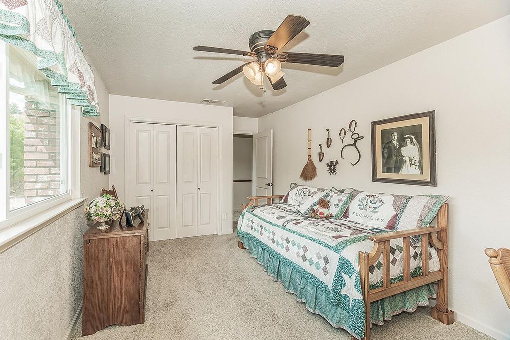 Image 38 of property listing at 26876 Tollhouse Road, Tollhouse, CA 93667