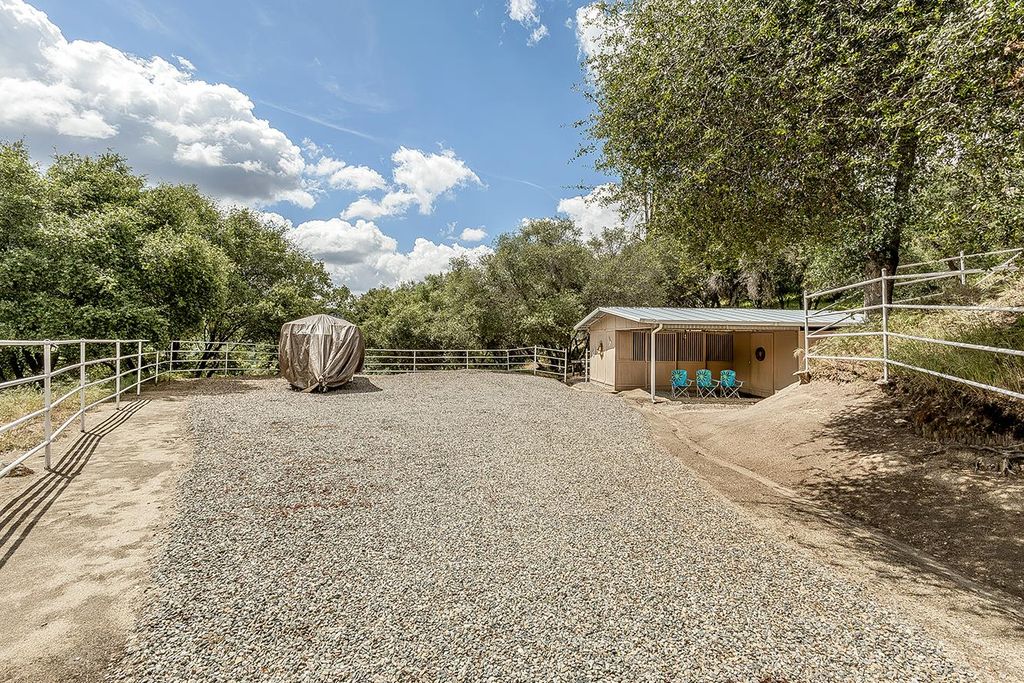 Image 48 of property listing at 26876 Tollhouse Road, Tollhouse, CA 93667