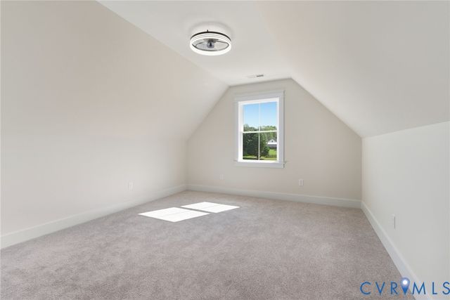 7376 River Rd, Hanover, VA 23069