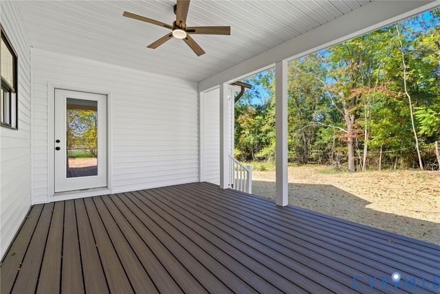 7376 River Rd, Hanover, VA 23069