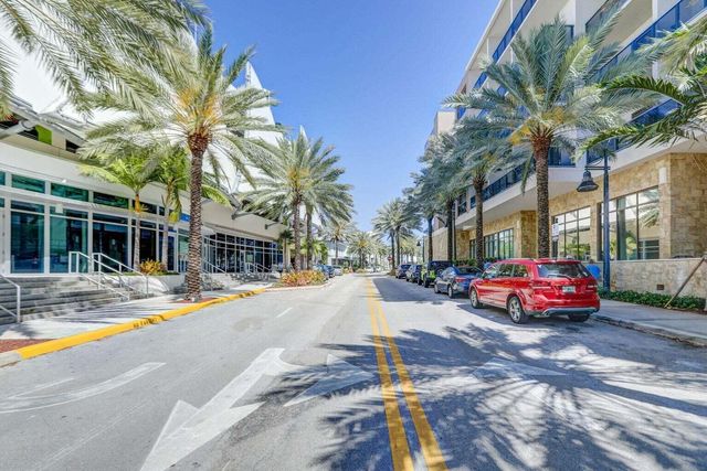 100 SE 6TH Avenue 303, Pompano Beach, FL 33060