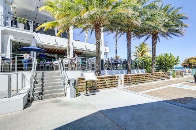 100 SE 6TH Avenue 303, Pompano Beach, FL 33060