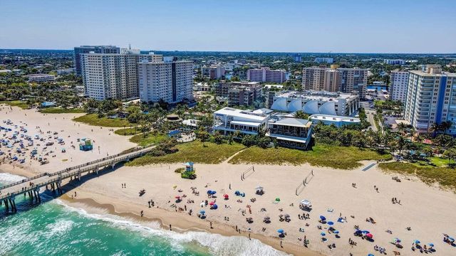 100 SE 6TH Avenue 303, Pompano Beach, FL 33060
