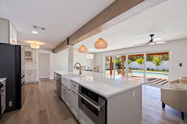 2962 E VINA DEL MAR BOULEVARD, St Pete Beach, FL 33706