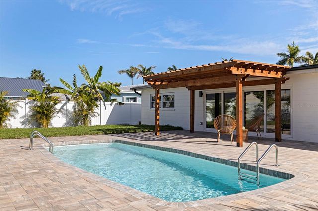 2962 E VINA DEL MAR BOULEVARD, St Pete Beach, FL 33706