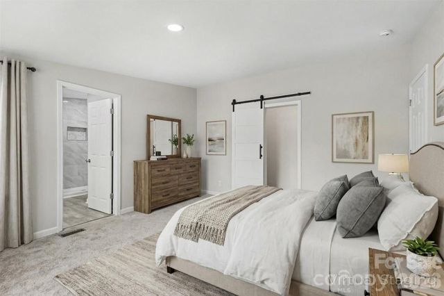 5050 Park Creek Drive, Mount Holly, NC 28120