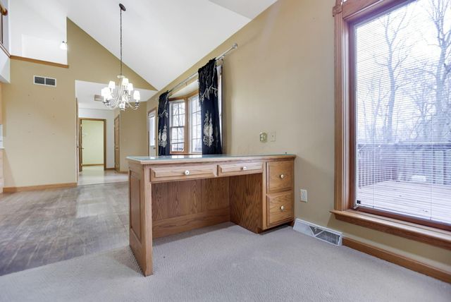 1760 Innisbrook Lane, Zanesville, OH 43701