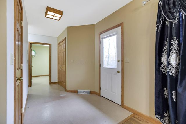 1760 Innisbrook Lane, Zanesville, OH 43701