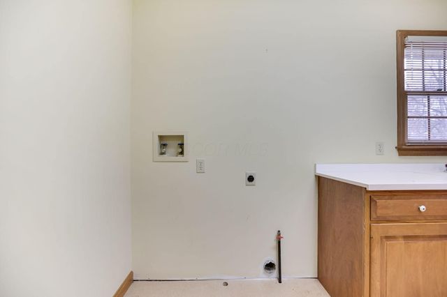 1760 Innisbrook Lane, Zanesville, OH 43701