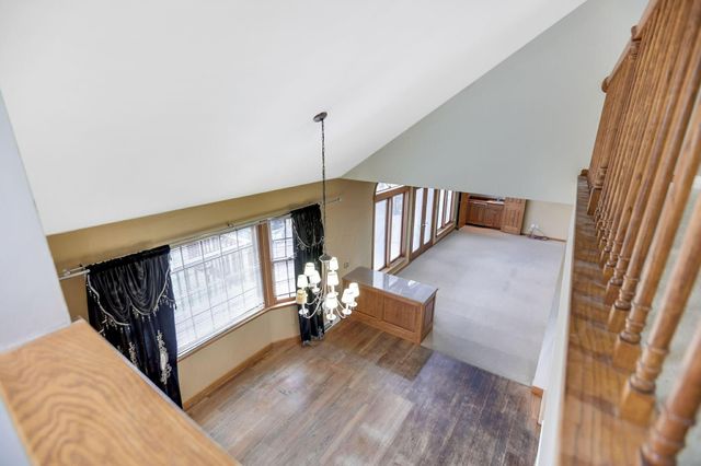 1760 Innisbrook Lane, Zanesville, OH 43701