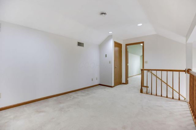 1760 Innisbrook Lane, Zanesville, OH 43701