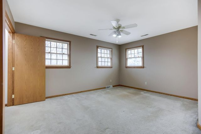 1760 Innisbrook Lane, Zanesville, OH 43701