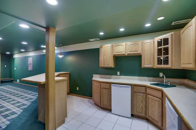 1760 Innisbrook Lane, Zanesville, OH 43701